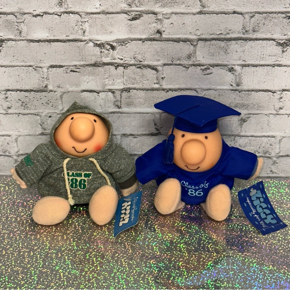 ZIGGY CLASS OF '86 Plush Lot of 2 American Greetings Collectible 1980s w/Tags